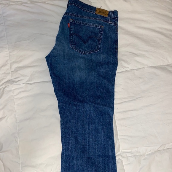 Levi Jeans #1 - Picture 2 of 5